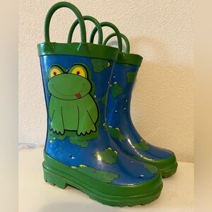 Kids Blue & Green Frog Rain Boots toddler size 4! Adorable fun for rainy days!